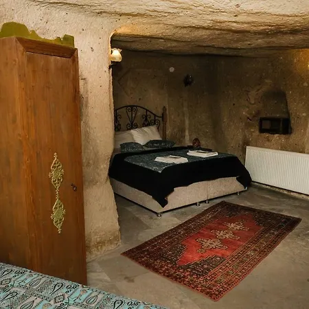 Aura Cave Suits Nevsehir