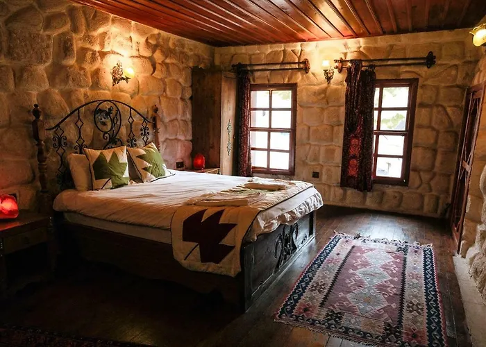 Hotel Aura Cave Suits 3*