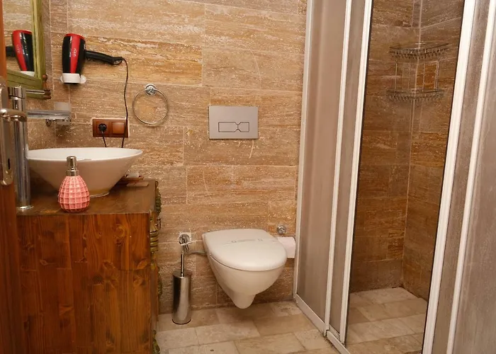 Hotel Aura Cave Suits