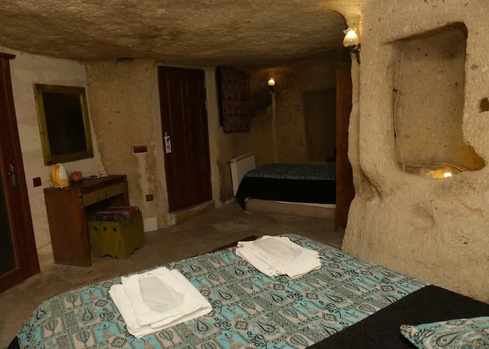 Hotel Aura Cave Suits 3*