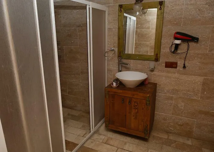 Aura Cave Suits Hotel