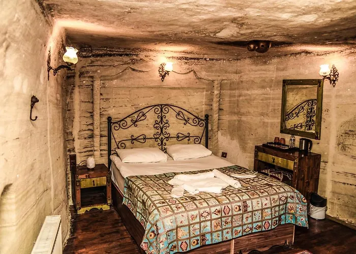 Aura Cave Suits Nevşehir